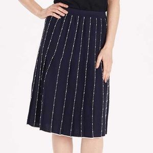 St John Navy Pleated Skirt Sz 4